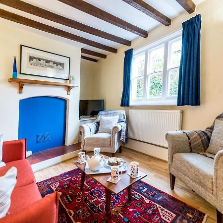 Pass The Keys Cosy 2 Bedroom Victorian Cottage ลุดโลว์ ภายนอก รูปภาพ