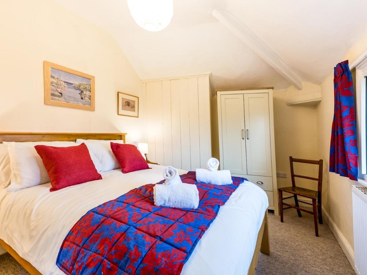 Pass The Keys Cosy 2 Bedroom Victorian Cottage ลุดโลว์ ภายนอก รูปภาพ